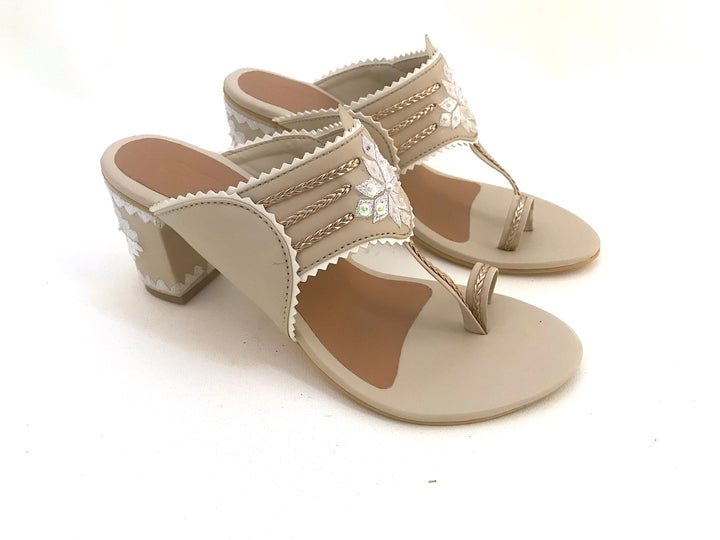 Azma Crème Kolapuri - Suspire