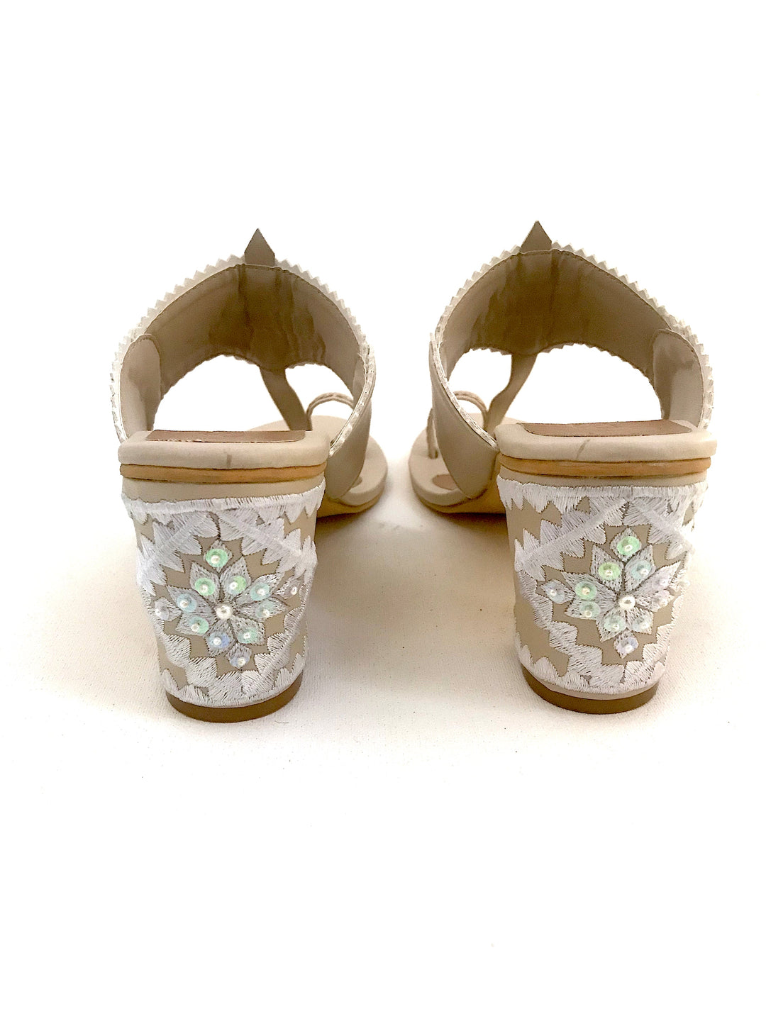 Azma Crème Kolapuri - Suspire