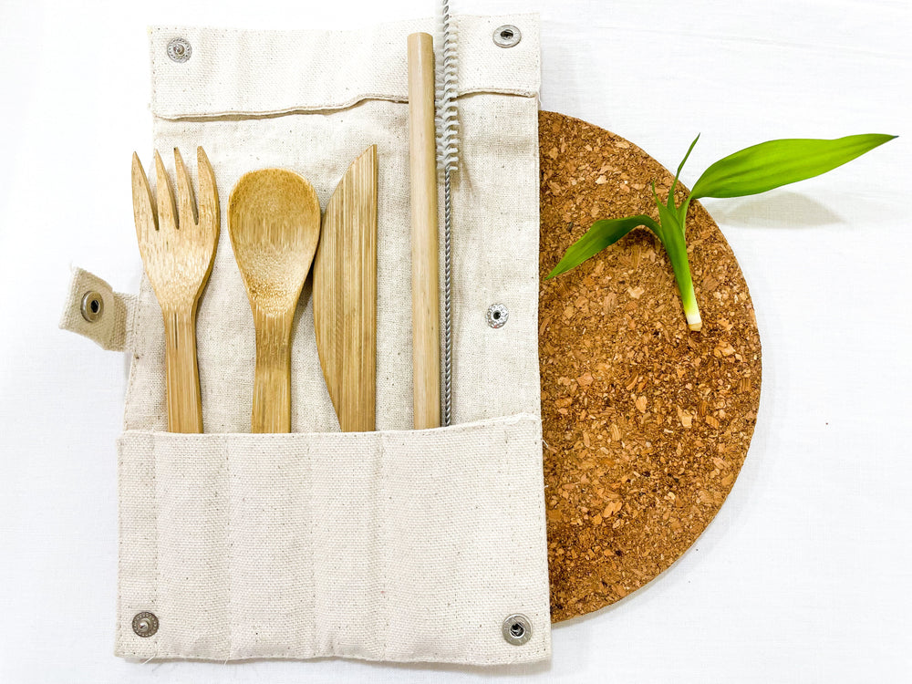 aVyannaa Bamboo Travel Kit