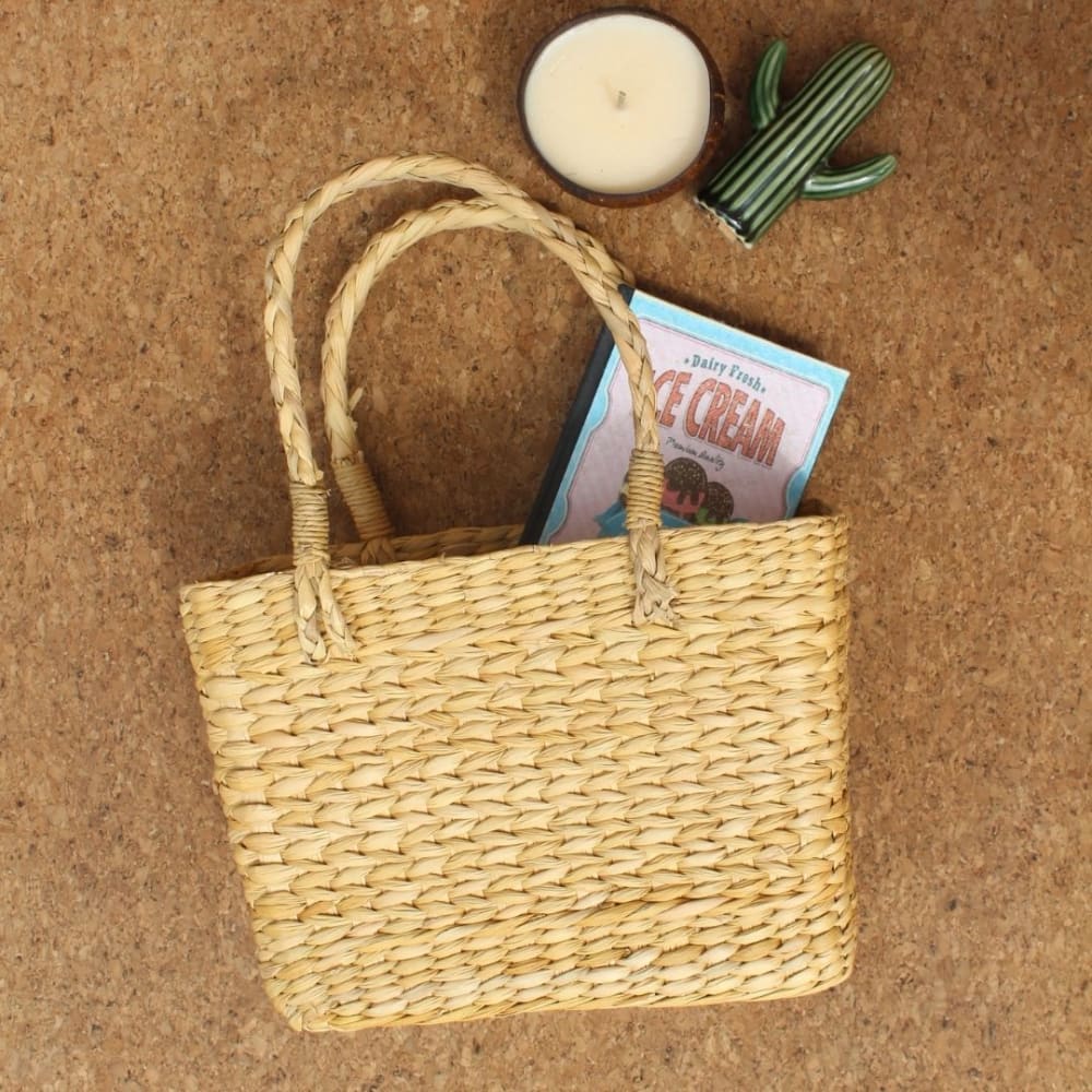Beige Water Reed (Kauna Grass) Basket - Suspire