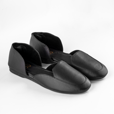 Black Loer with elevated heel