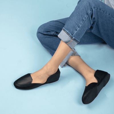 Black Loer with elevated heel