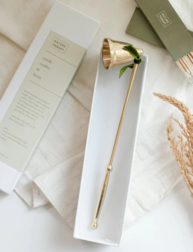 Candle Snuffer in brass - Suspire