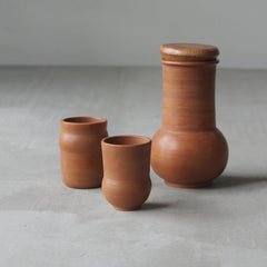 Carafe and 2 tumblers