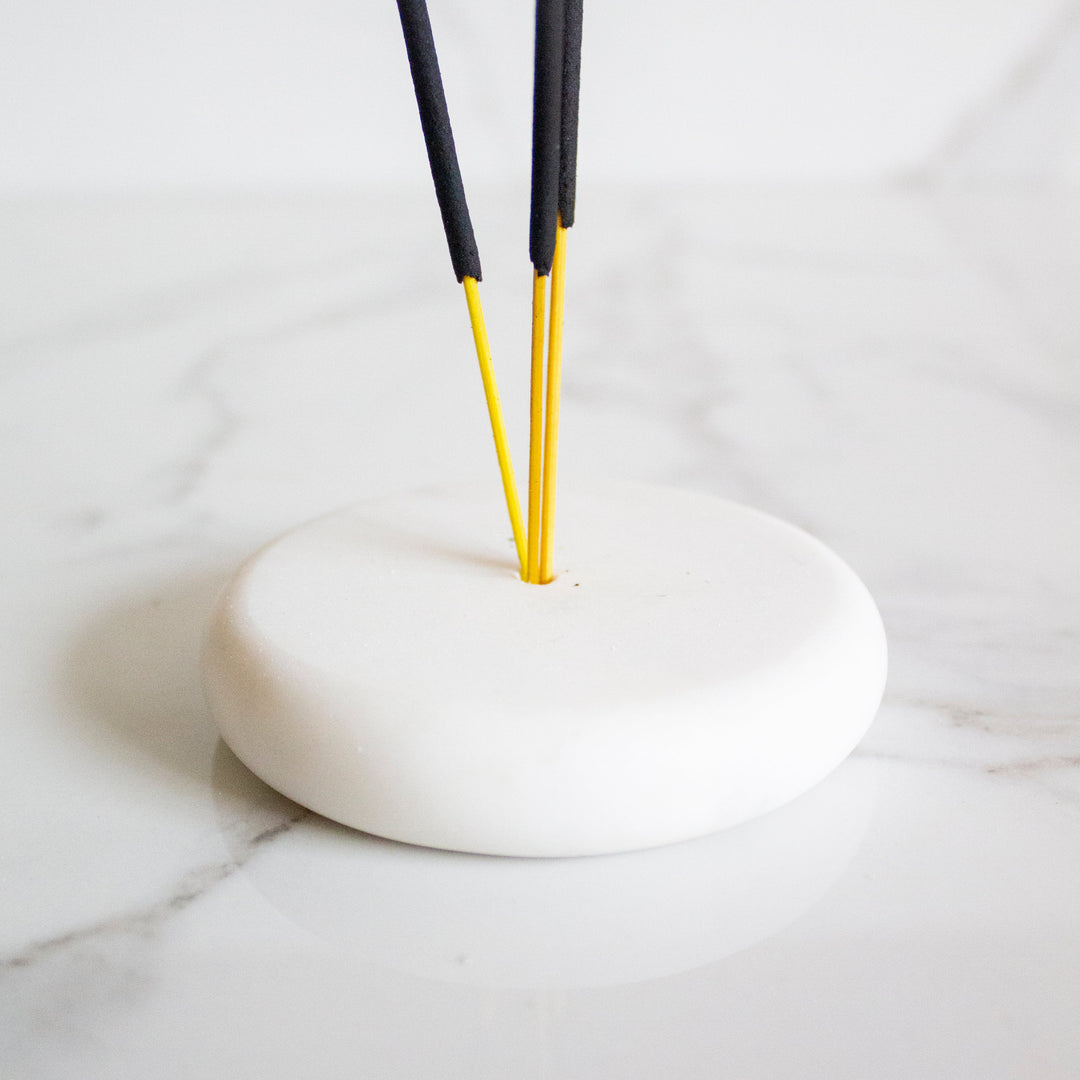 Carrara Incense Holder - Suspire