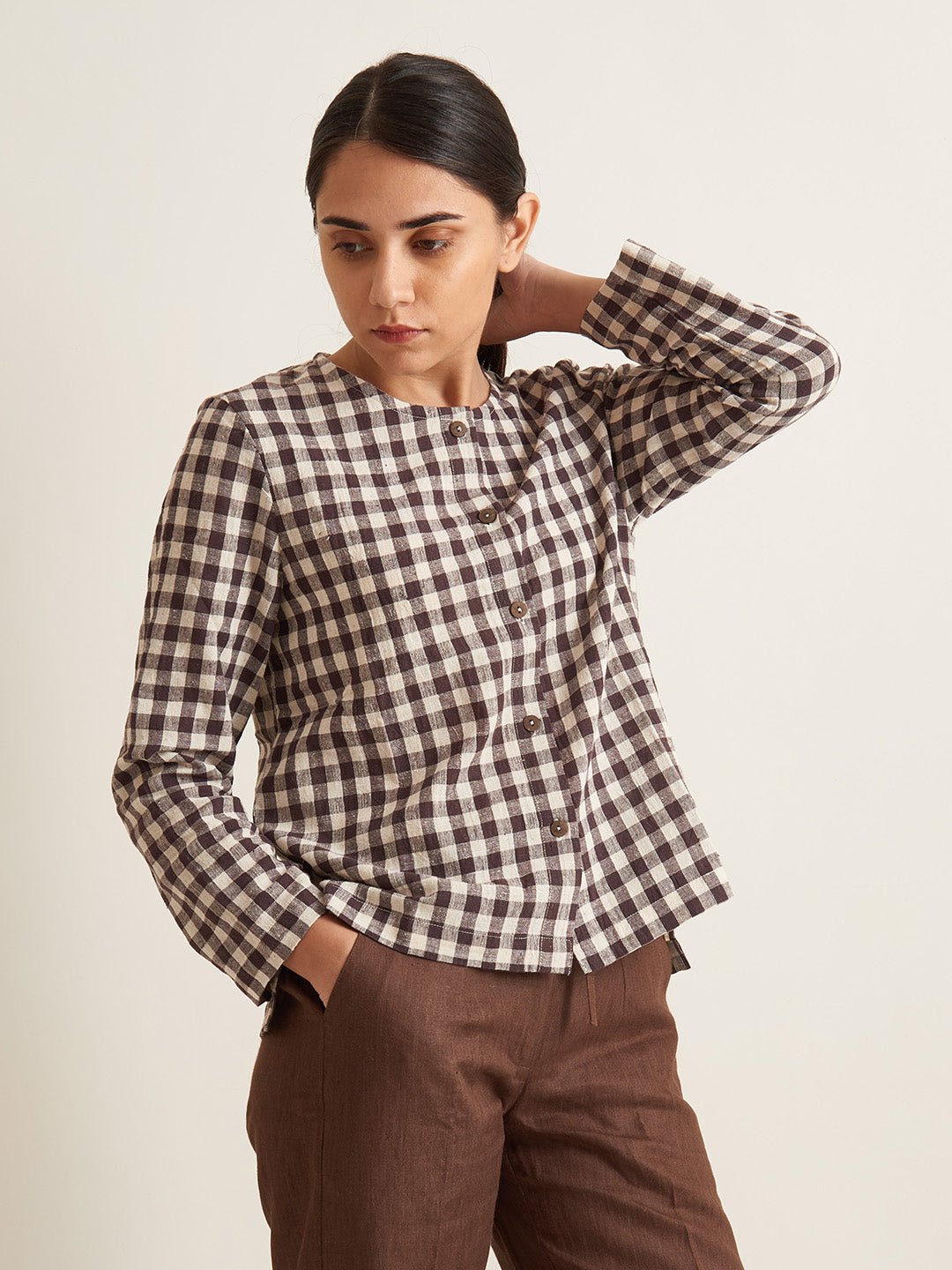 Collarless textured shirt - Suspire