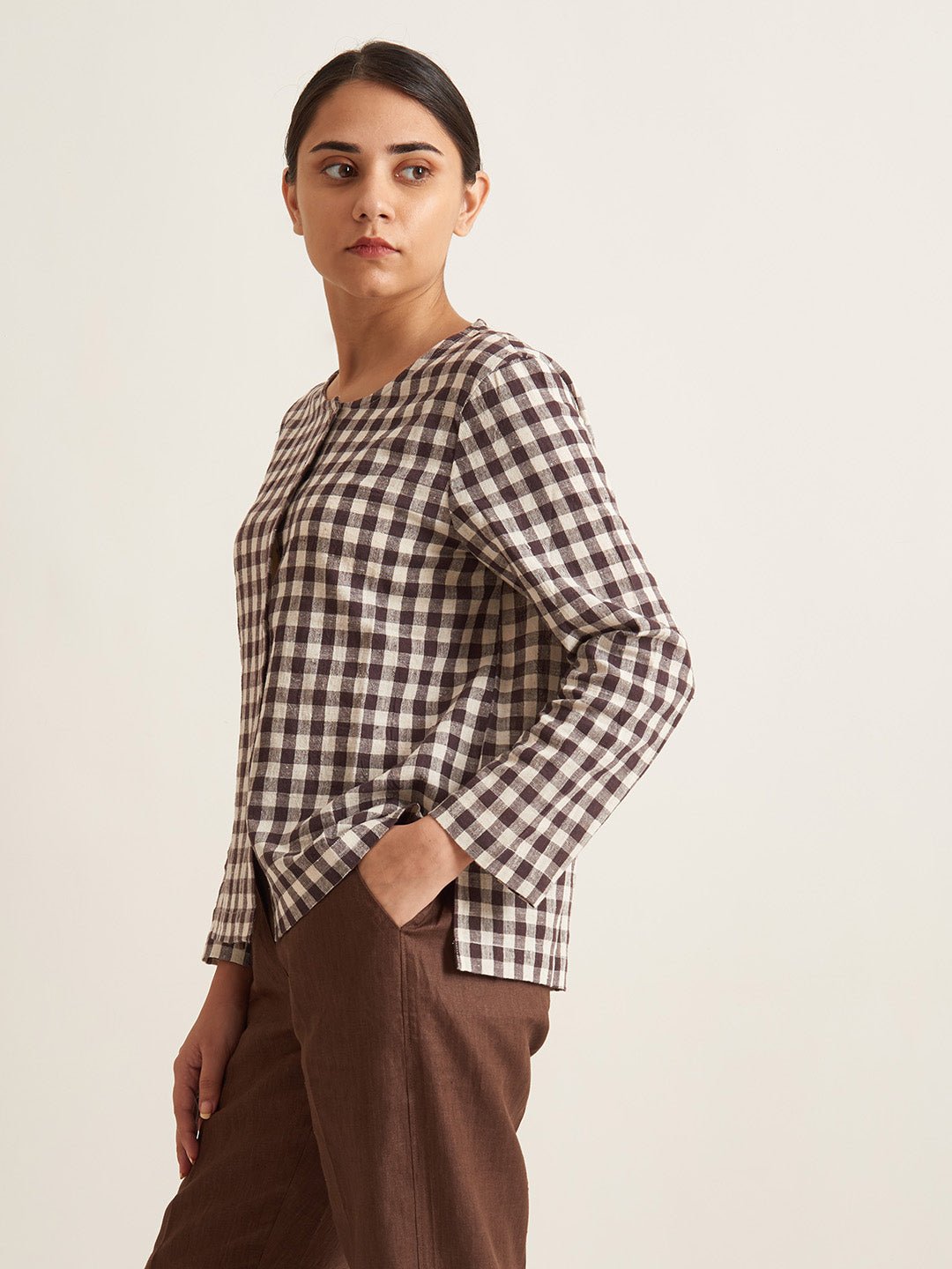 Collarless textured shirt - Suspire