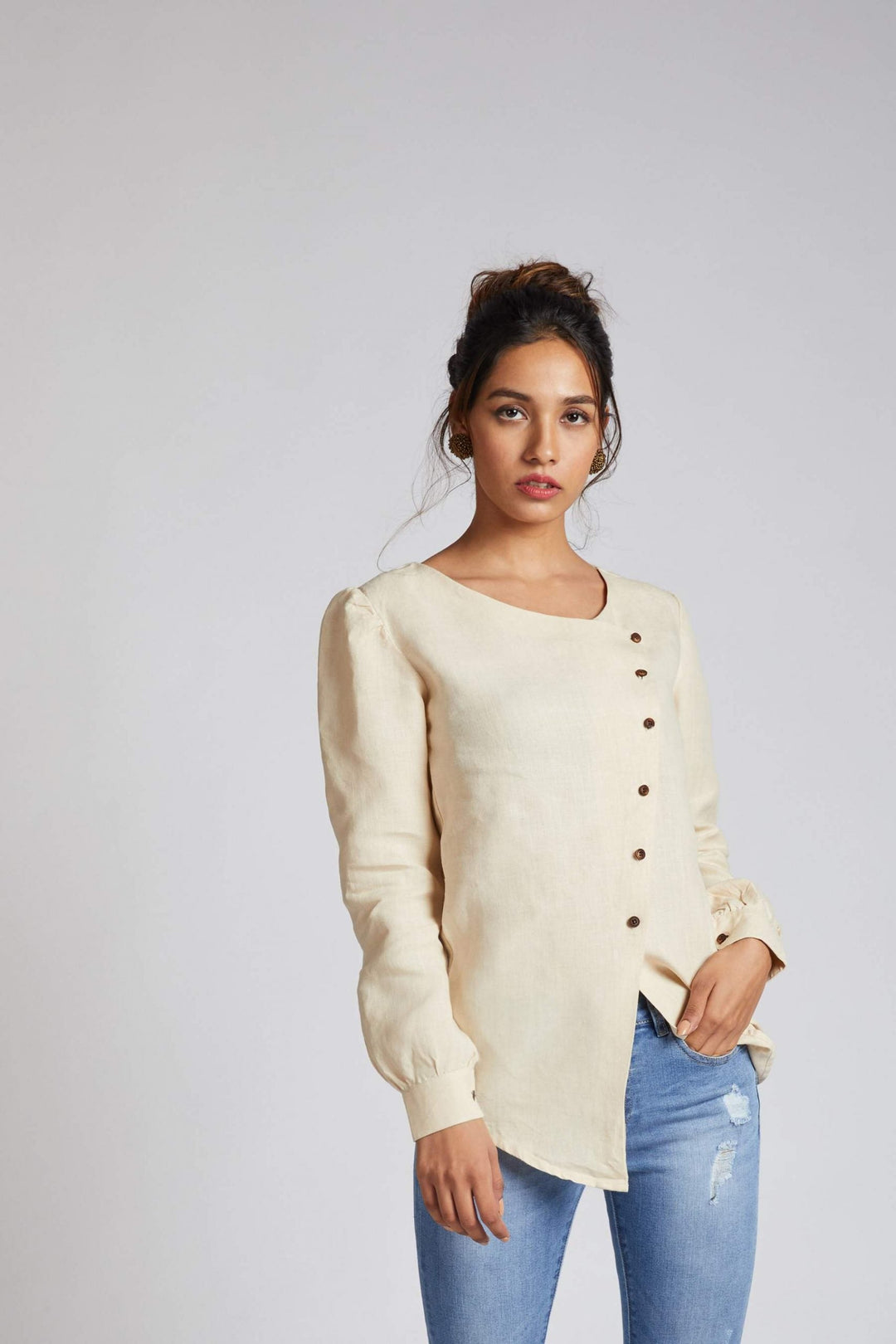 Compass Asymmetric Top - Suspire