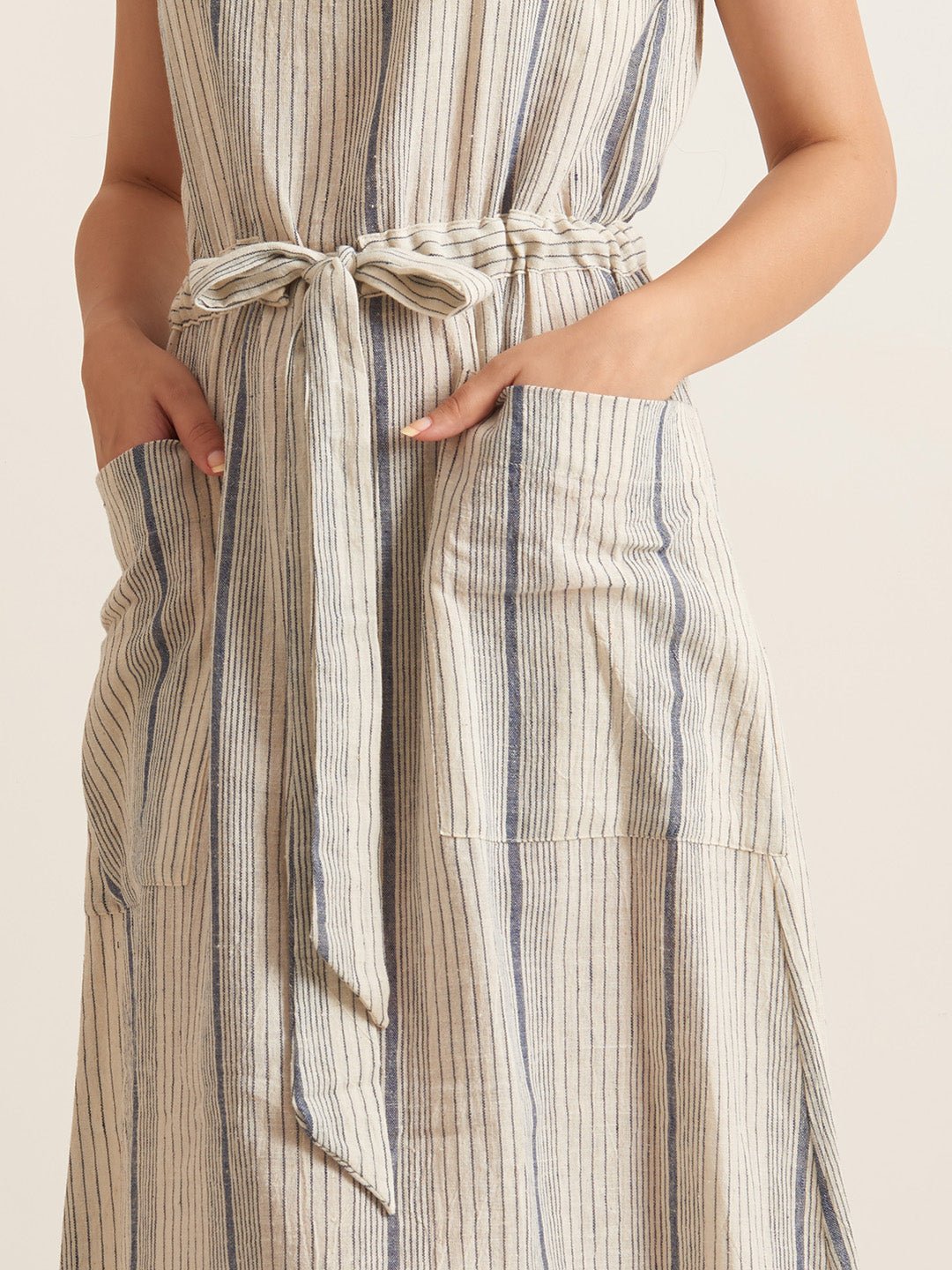 Drawstring day dress - Suspire