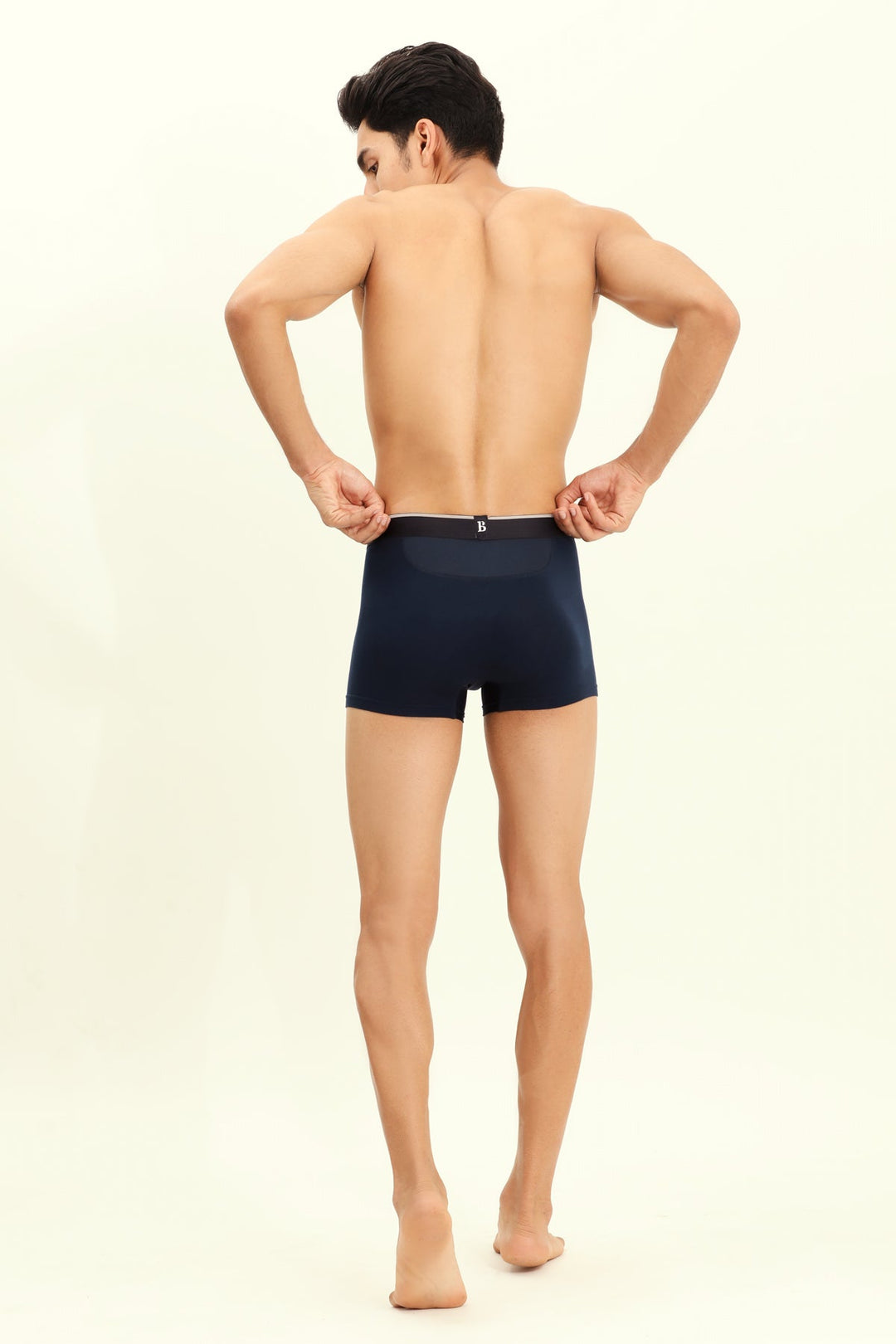 Everyday Trunks - Suspire