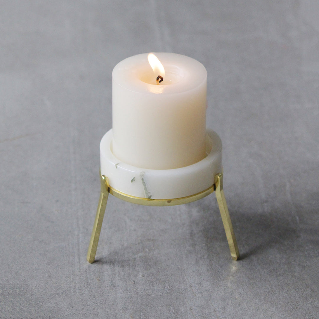 Fyre 2.0 - White - Suspire