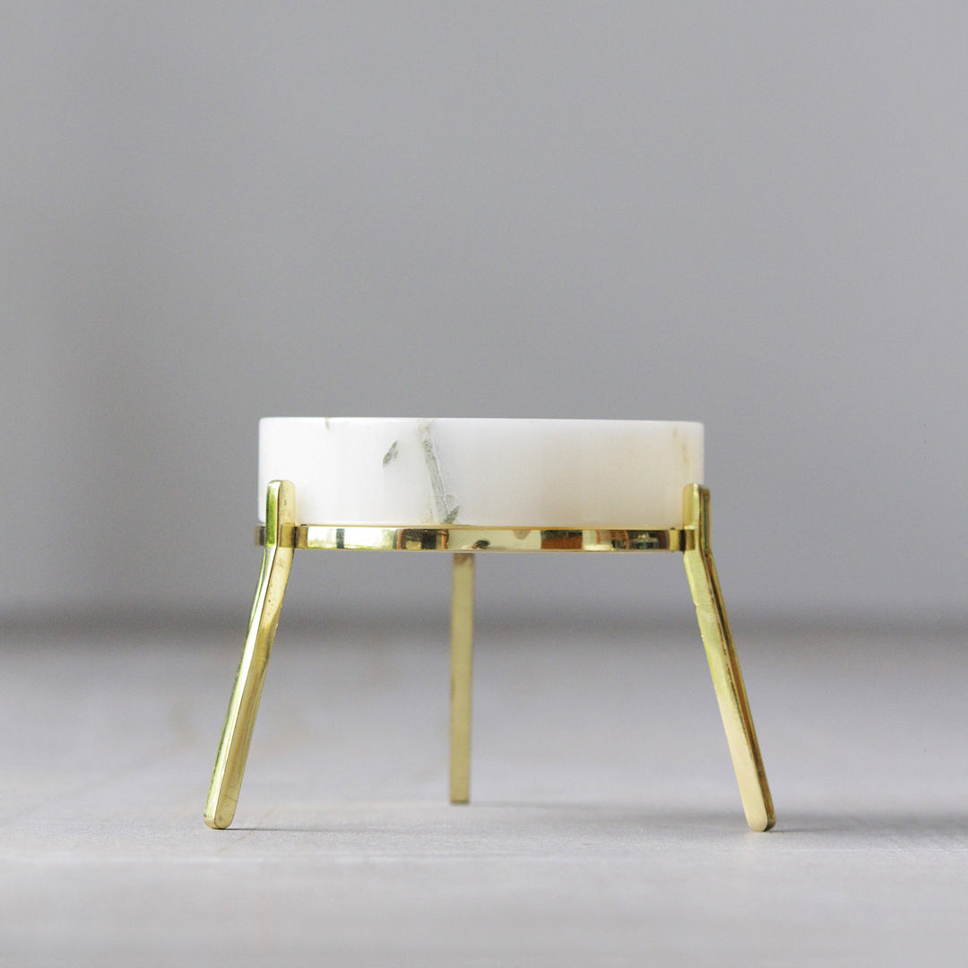 Fyre 2.0 - White - Suspire