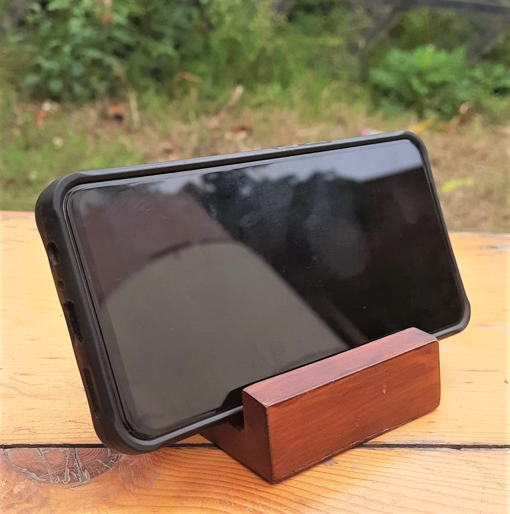 Scrapshala Workaholic mobile holder | 45 degree back support | Natural reclaimed wood